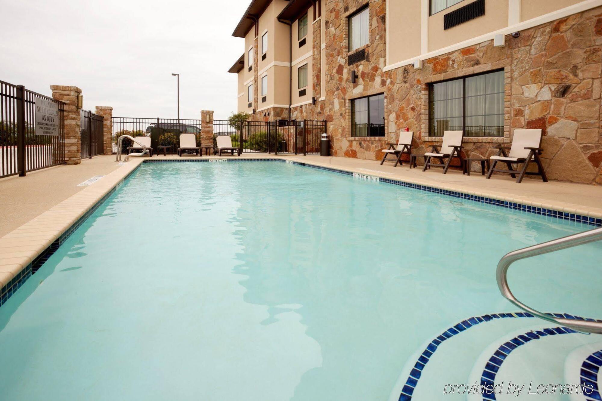 Holiday Inn Express Marble Falls, An Ihg Hotel Exterior foto